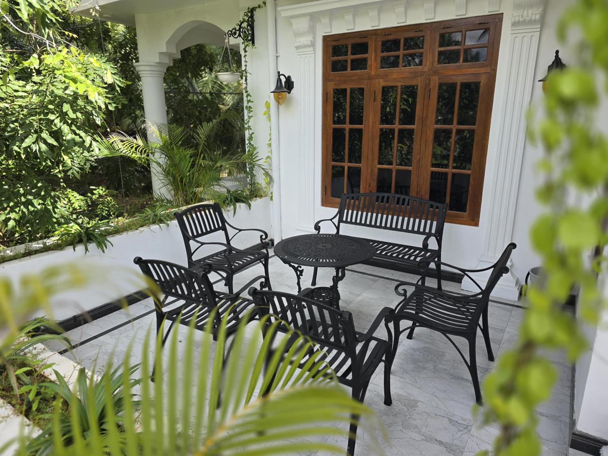 Munril Guest Apartment Jaffna Bagian luar foto