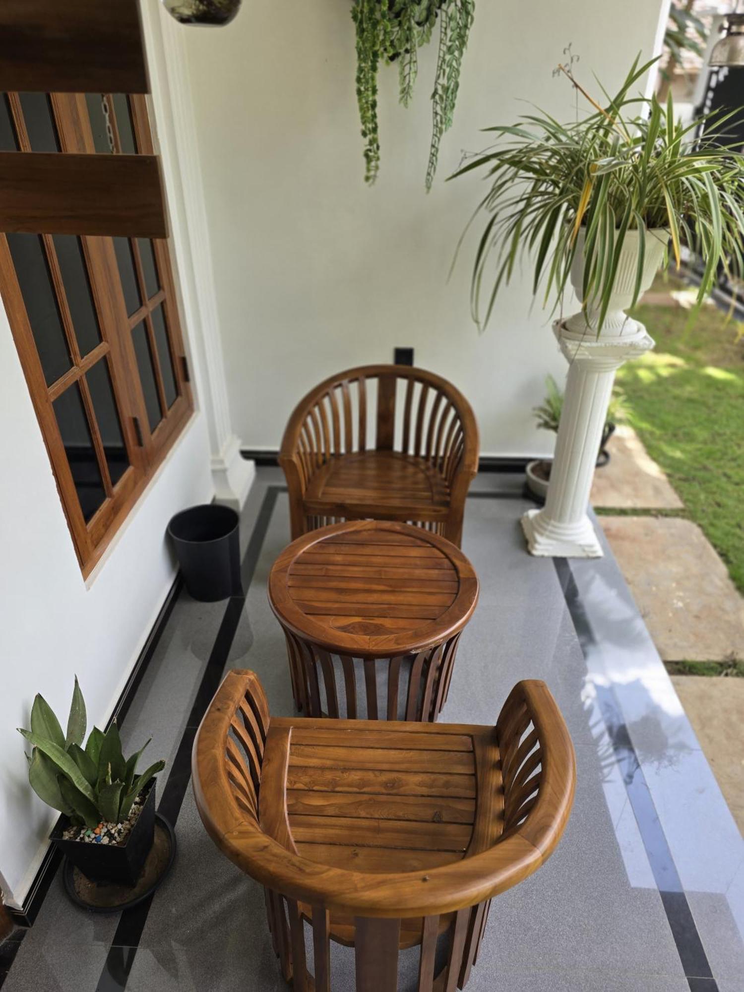 Munril Guest Apartment Jaffna Bagian luar foto
