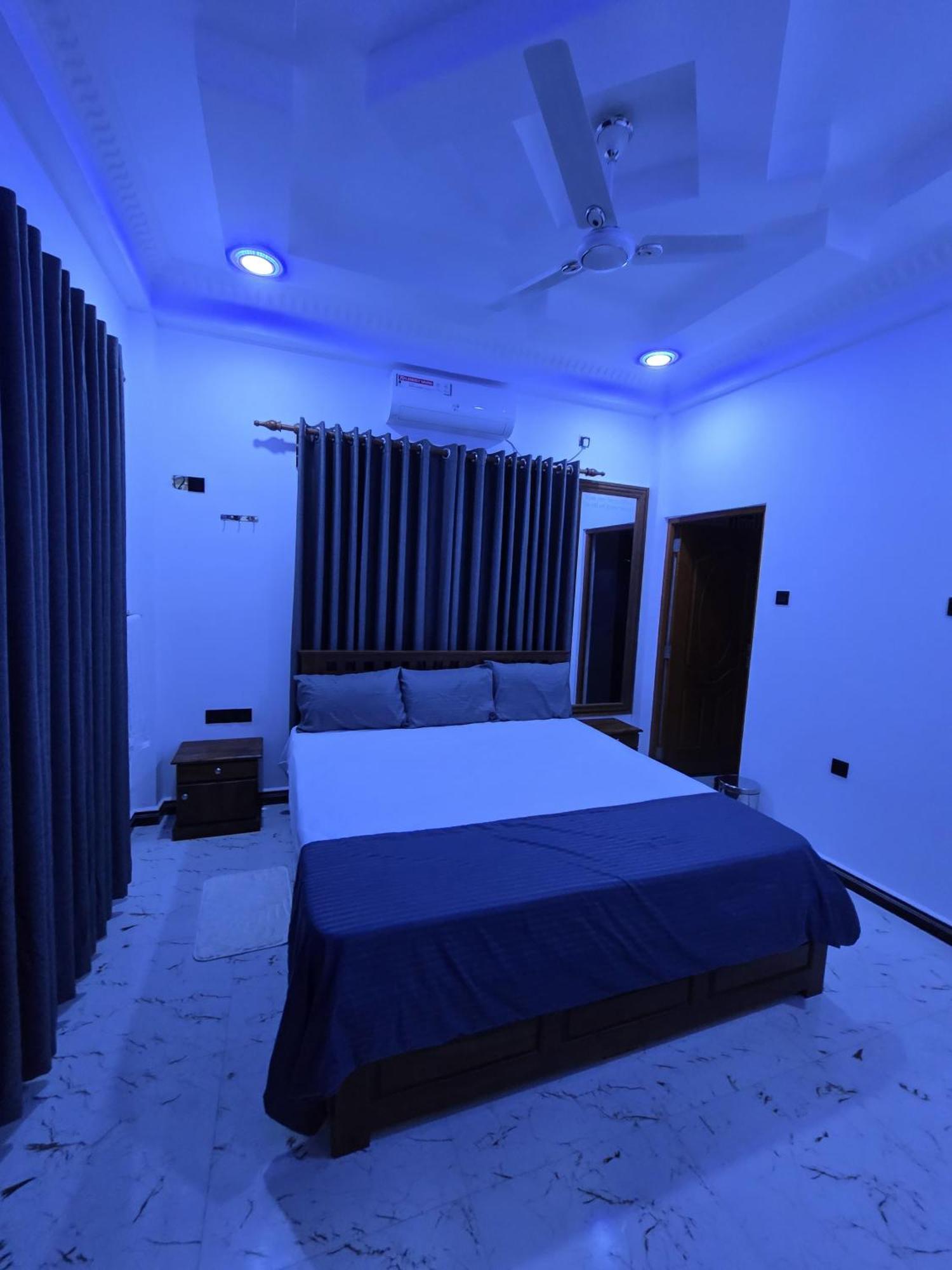 Munril Guest Apartment Jaffna Bagian luar foto