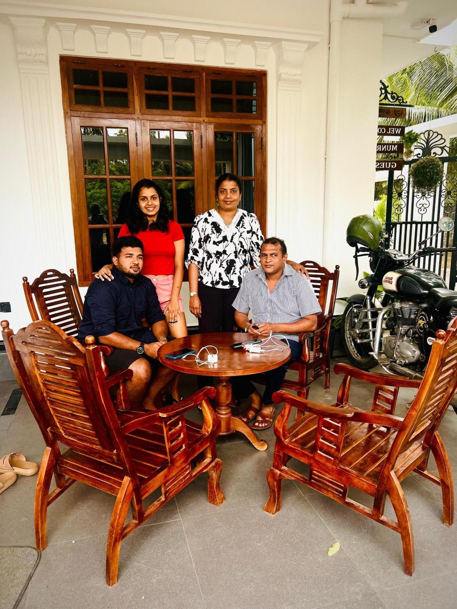Munril Guest Apartment Jaffna Bagian luar foto
