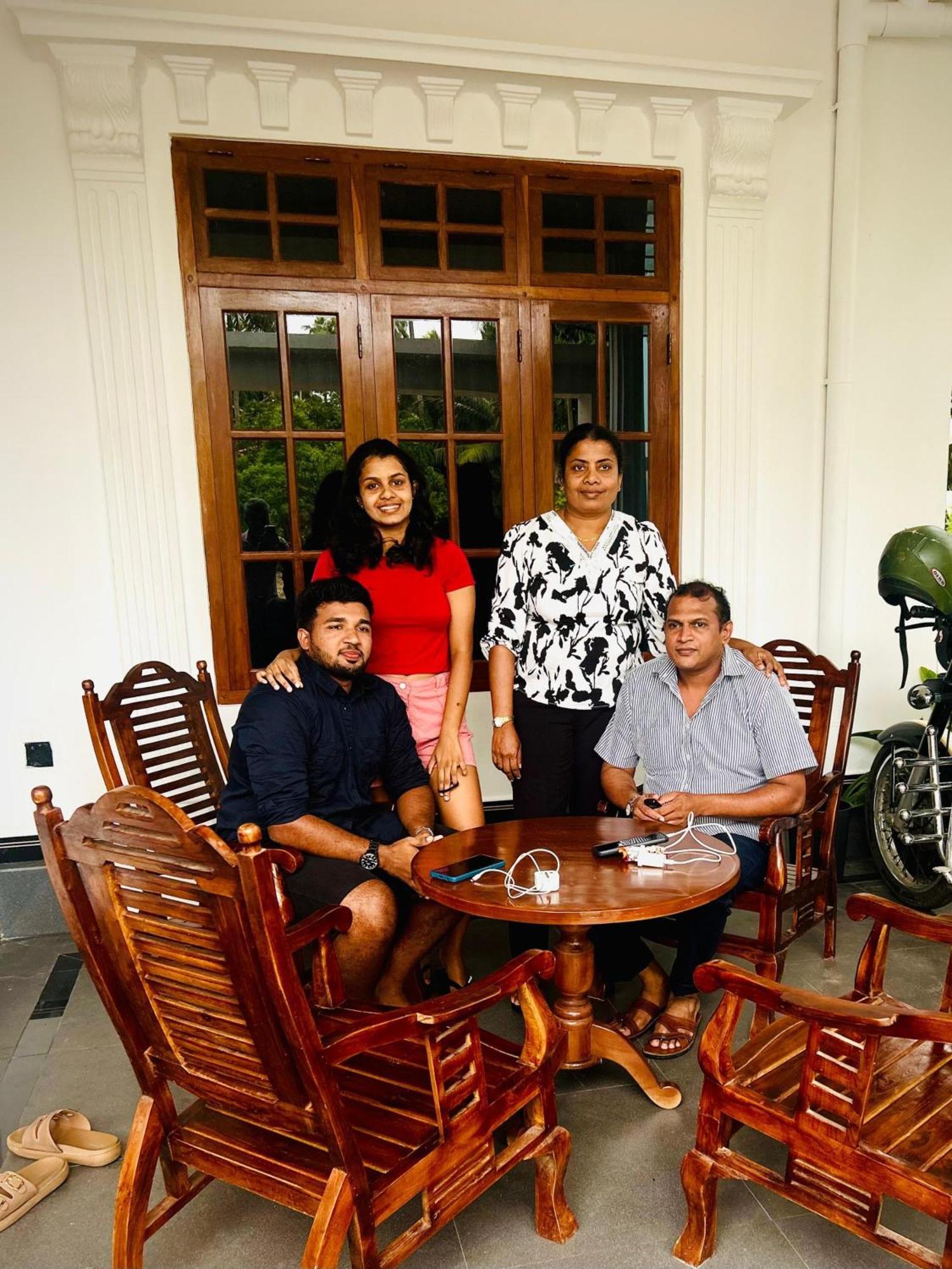 Munril Guest Apartment Jaffna Bagian luar foto