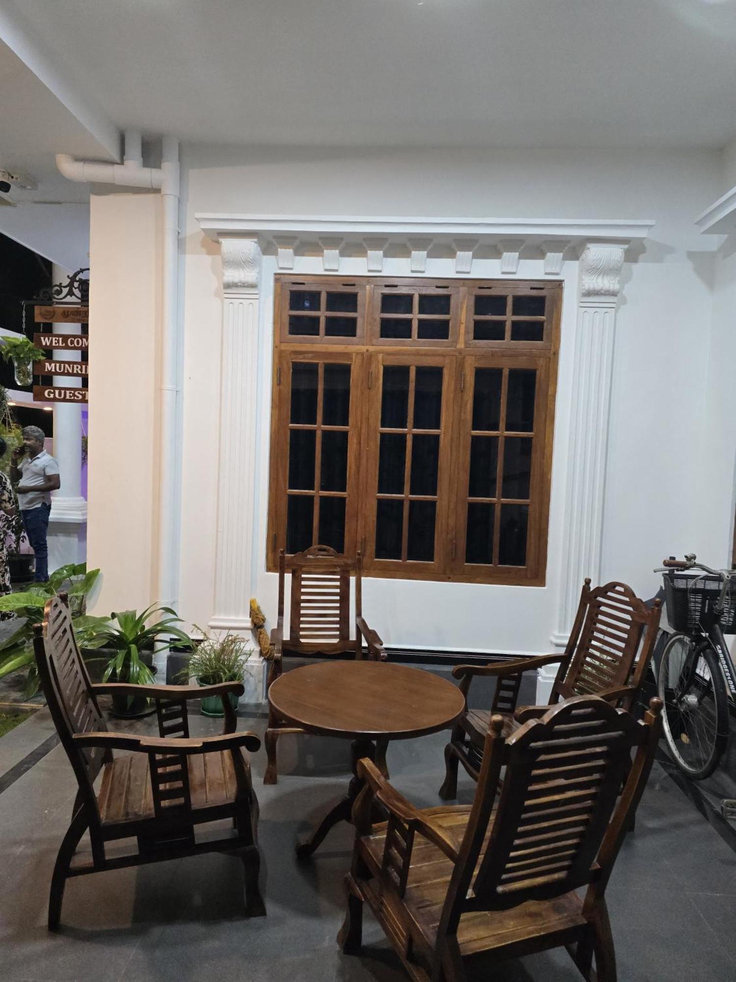 Munril Guest Apartment Jaffna Bagian luar foto